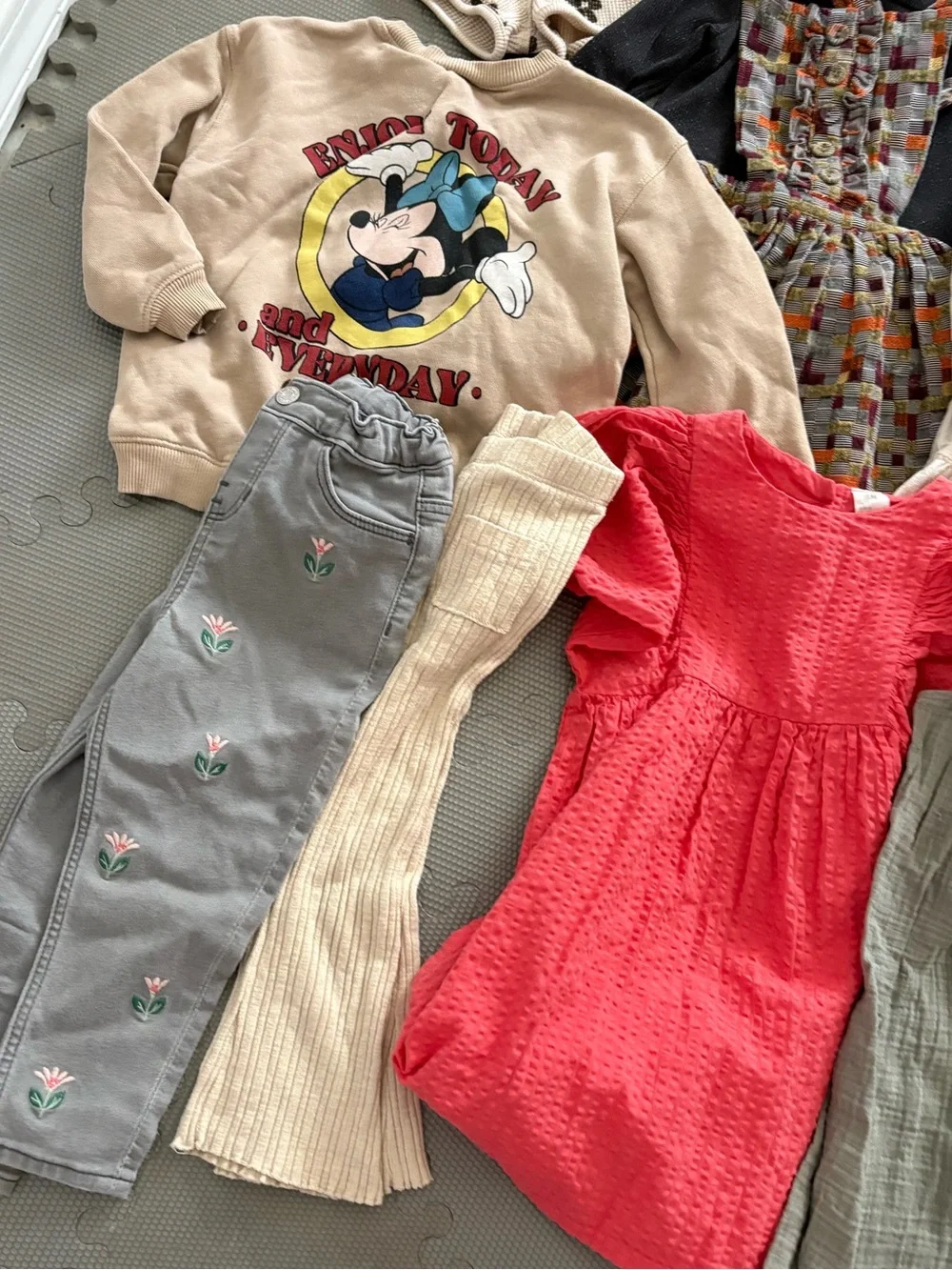 16- piece girls bundle